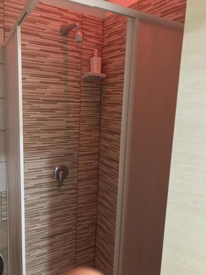לינה וארוחת בוקר נאפולי Via Nilo House מראה חיצוני תמונה